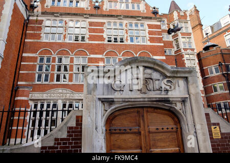 Londres, Royaume-Uni - 24 Février 2016 : St George's School, une Eglise d'Etat de l'Angleterre l'école primaire pour les filles et les garçons à Mayfair Banque D'Images