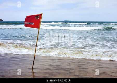 Prévenir d'un danger à Praia dos Acores Banque D'Images