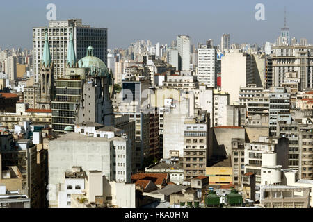 Région du centre de la ville de Sao Paulo - tour de la cathédrale métropolitaine de São Paulo Banque D'Images