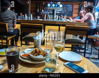 Orlando, FL, USA. Feb, 2016 4. La cuisine est excellente à Prata dans Winter Park, Floride. © Alexis Simpson/ZUMA/Alamy Fil Live News Banque D'Images