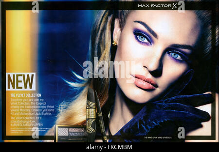 2010s UK Max Factor Publicité Magazine Banque D'Images