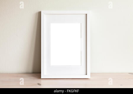 Image d'une maquette du châssis blanc scène. Banque D'Images