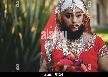 Harnaam Kaur, le barbu Dame activiste positive du corps. Banque D'Images