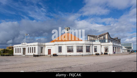 La plage de bal art déco dans la ville d'Aberdeen, Écosse, Royaume-Uni Banque D'Images