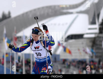 Oslo, Norvège. 9 mars, 2016. Le Français Pierre Bescond en action au cours de la femme 15km individuel aux Championnats du monde de biathlon, dans l'Arène de ski de Holmenkollen, Oslo, Norvège, 09 mars 2016. Photo : Hendrik Schmidt/dpa dpa : Crédit photo alliance/Alamy Live News Banque D'Images