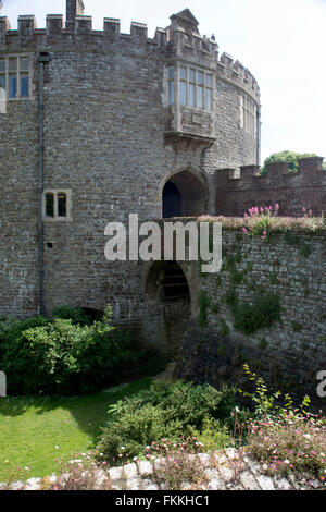 Une vue sur le château et les jardins de Walmer, une journée ensoleillée au fort d'artillerie côtières.