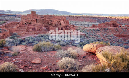 Le Wupatki Pueblo est le plus grand des ruines à Wupatki National Monument dans le nord de l'Arizona Banque D'Images