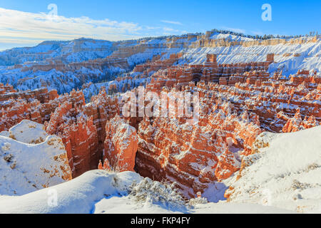 Vue superbe de Sunset Point, parc National de Bryce Canyon à l'Utah Banque D'Images