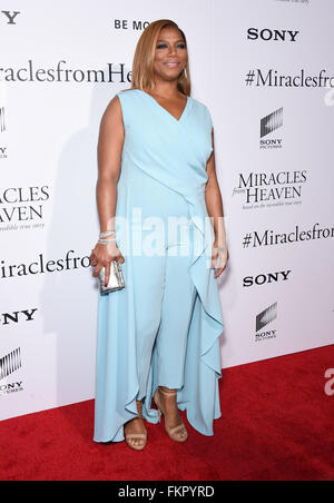 Hollywood, Californie, USA. Mar 9, 2016. Queen Latifah arrive pour la première du film "miracles forme ciel' à l'Arclight theatre. Credit : Lisa O'Connor/ZUMA/Alamy Fil Live News Banque D'Images