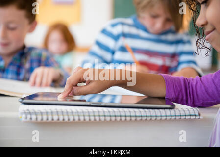 Student sitting in classroom Banque D'Images