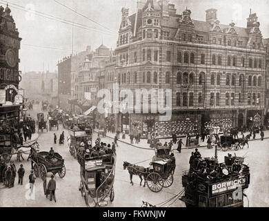 Coin de Tottenham Court Road, Londres, Angleterre à la fin du xixe siècle. Banque D'Images