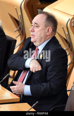 Edinburgh, Ecosse, Royaume-Uni, 10, mars 2016. L'ancien Premier ministre écossais Alex Salmond photographié pendant la session hebdomadaire du premier ministre des questions au Parlement écossais, le Crédit : Ken Jack / Alamy Live News Banque D'Images