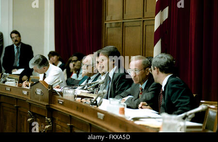 Washington, DC., USA, 4 septembre 1991, le Sous-comité de finances et Telecomm tient une audience sur les frères de saumon d'une firme de courtage de Wall street scandale. Credit : Mark Reinstein Banque D'Images