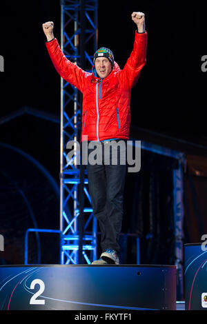 Holmenkollen, Oslo, Norvège. 10 Mar, 2016. Coupe du monde de Biathlon IBU. Dominik Landertinger d'Autriche Médaille d'argent au podium remise de médaille aux Championnats du monde au cours de l'IBU à Holmenkollen Biathlon 2016 Oslo, Norvège. Credit : Action Plus Sport/Alamy Live News Banque D'Images