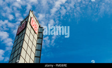 La Deutsche Bahn (DB, Compagnie des chemins de fer allemands Sign Banque D'Images