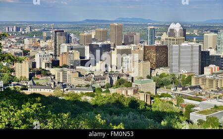 Panorama pittoresque de la ville de Montréal au Québec de le Chalet du Mont Royal (Le Mont Royal) Chalet belvédère Banque D'Images