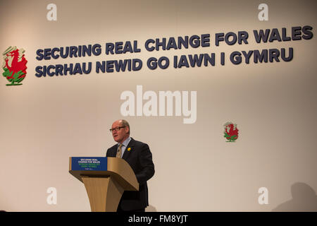 Llangollen, Wales. 11 mars, 2016. Jonathan Evans parle à la Conférence de 2016 du Parti conservateur gallois au Pavilion, Llangollen Crédit : Alan Dop / Alamy Live News Banque D'Images