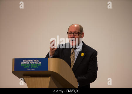 Llangollen, Wales. 11 mars, 2016. Jonathan Evans parle à la Conférence de 2016 du Parti conservateur gallois au Pavilion, Llangollen Crédit : Alan Dop / Alamy Live News Banque D'Images