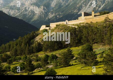 France, Hautes Alpes, Briançon, cité Vauban, classé au Patrimoine Mondial de l'UNESCO, le Fort Dauphin Banque D'Images