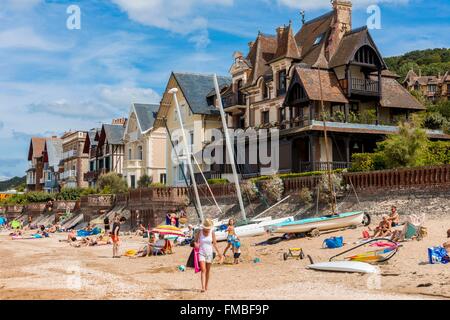 France, Calvados, Pays d'Auge, la Côte Fleurie côte fleurie), Houlgate, plage Banque D'Images