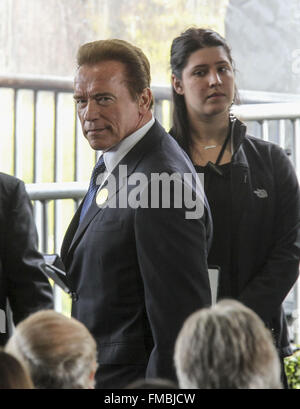 Los Angeles, Californie, USA. Mar 11, 2016. Ancien employé. ARNOLD Schwarzenegger arrive pendant un service funèbre pour l'ancienne Première dame Nancy Reagan à la Ronald Reagan Presidential Library and Museum. Ringo : crédit Chiu/ZUMA/Alamy Fil Live News Banque D'Images