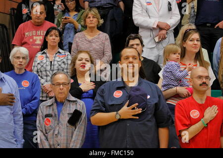 La foule pour le sénateur américain Ted Cruz Campagnes dans Las Vegas Nevada caucus républicain avant Banque D'Images