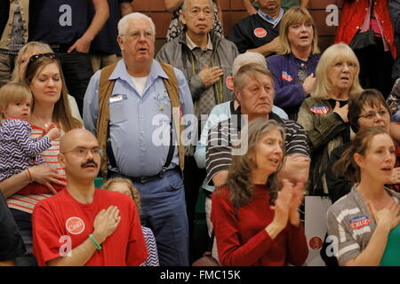 La foule pour le sénateur américain Ted Cruz Campagnes dans Las Vegas Nevada caucus républicain avant Banque D'Images