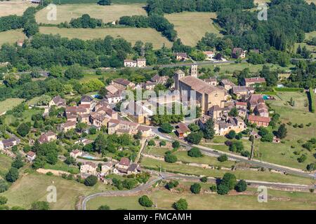 France, Dordogne, Saint Avit Senieur, sur le Chemin de Compostelle, classée au Patrimoine Mondial de l'UNESCO, le village et Saint Avit Banque D'Images