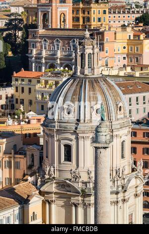 L'Italie, Lazio, Rome, centre historique classé au Patrimoine Mondial par l'UNESCO, une église (vue aérienne) Banque D'Images