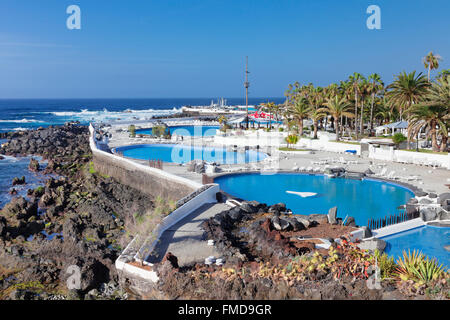 Piscine mer Plage de Martianez, conçu par Cesar Manrique, Puerto de la Cruz, Tenerife, Canaries, Espagne Banque D'Images