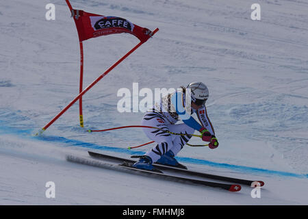 Lenzerheide (Suisse). 12 mars, 2016. Viktoria Rebensburg (GER) au cours de sa course dans le Super G Dames à la Coupe du Monde de ski AUDI FIS de Lenzerheide. Crédit : Rolf Simeon/Alamy Live News. Banque D'Images