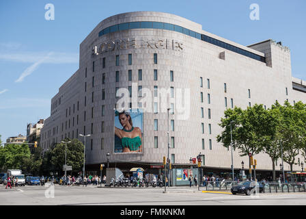 Grand magasin El Corte Ingles à Passeig de Gracia, à Barcelone, Espagne Banque D'Images