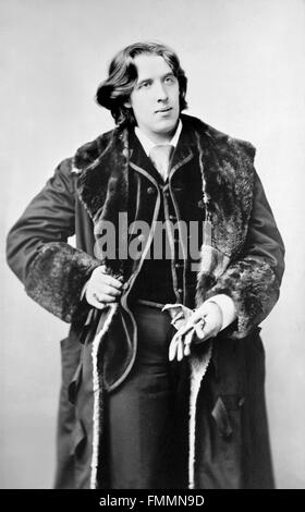 Portrait d'Oscar Wilde, le dramaturge irlandais, romancier, essayiste et poète. Photo de Napoléon Sarony, c.1882 Banque D'Images