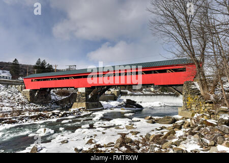 Pont couvert de Taftsville à Woodstock, Vermont. Banque D'Images