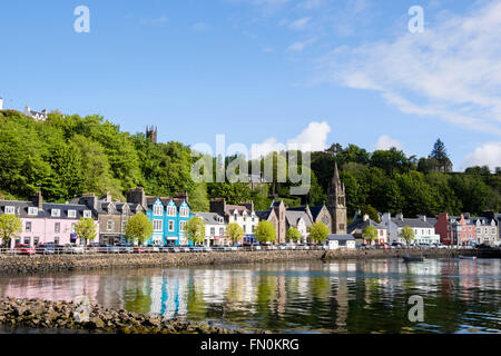 Bâtiments colorés donnant sur le port en petites Mull ville de Tobermory sur l'île de Mull en ARGYLL & BUTE Hébrides intérieures Western Isles Scotland UK Banque D'Images