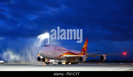 Yangtze River express, Boeing, B 747, 400, B747 - 400, le baptême d'eau, premier vol, Aéroport Munich, cargo, fret, cargaison, Banque D'Images