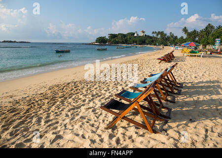 Unawatuna beach, près de Galle, Sri Lanka, Asie Banque D'Images
