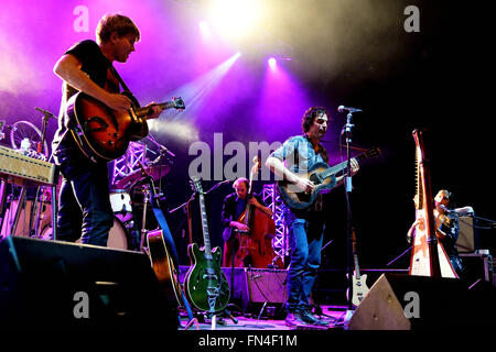 BILBAO, ESPAGNE - 31 OCT : Le Barr Brothers (band) performance live à Bime Festival le 31 octobre 2014 à Bilbao, en Espagne. Banque D'Images