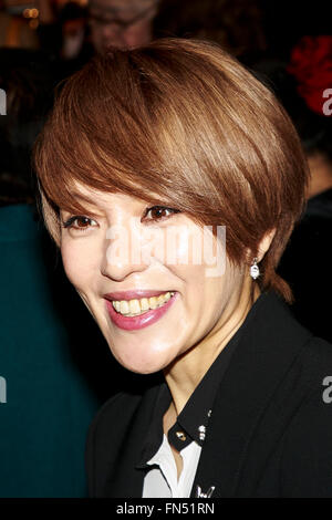 Eriko Imai, la chanteuse et membre du groupe féminin, assiste à la vitesse du Parti démocratique libéral convention nationale le 13 mars 2016, Tokyo, Japon. Imai est debout comme un candidat officiel LDP pour la maison de campagne de l'élection des conseillers municipaux. Le premier ministre Shinzo Abe a encouragé les candidats et leur a demandé de ne pas perdre le pouvoir de la coalition de l'opposition du Parti démocratique du Japon et le Parti communiste japonais. © Rodrigo Reyes Marin/AFLO/Alamy Live News Banque D'Images