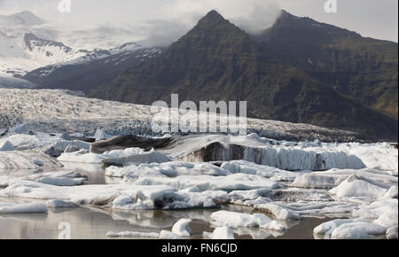 Paysage de l'Islande dans le sud-est de salon avec glacier et de la neige Banque D'Images