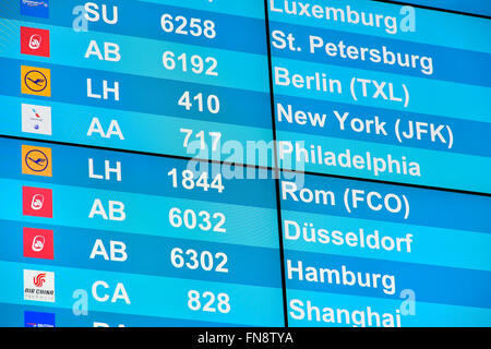 Écran, Moniteur, Scorebord, show, vols, Flightnumber, temps, programmation, Arrivée, Départ, compagnie aérienne, Airlinecode, signe, non, Banque D'Images