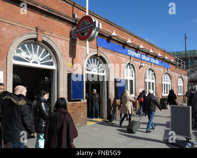 La station de métro Stepney Green Banque D'Images