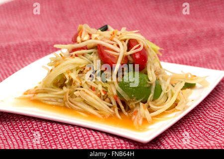 Salade de papaye épicée thaï Banque D'Images