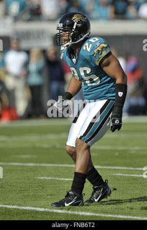 Jacksonville, Floride, USA. 23 Dec, 2007. Jacksonville Jaguars coffre Sammy Knight (26) au cours de son équipe 49-11 contre les Raiders d'Oakland à Jacksonville Municipal Stadium le 23 décembre 2007 à Jacksonville, en Floride. ZUMA Press/Scott A. Miller © Scott A. Miller/ZUMA/Alamy Fil Live News Banque D'Images