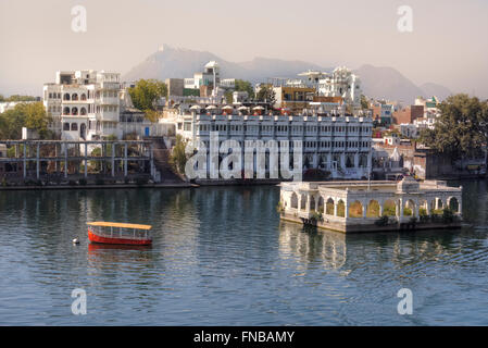 Le lac Pichola, Udaipur, Rajasthan, Inde Banque D'Images