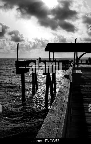 Jetée de Tybee Island à Savannah en Géorgie Banque D'Images