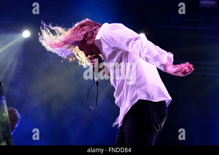 BILBAO, ESPAGNE - JUIN 01 : l'Orwells (band) musique live show à Bime Festival le 01 novembre 2014 à Bilbao, en Espagne. Banque D'Images