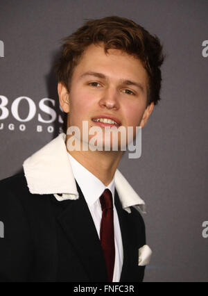 New York, USA. 14Th Mar, 2016. Acteur ANSEL ELGORT assiste à la première mondiale de la série : 'divergentes Allegiant' tenue à l'AMC Loews Lincoln Square Theatre. Credit : Nancy/Kaszerman ZUMA Wire/Alamy Live News Banque D'Images