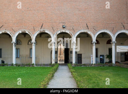 Palazzo dei Diamanti, National Photo Gallery, cour intérieure, XV siècle, Ferrara, Italie Banque D'Images