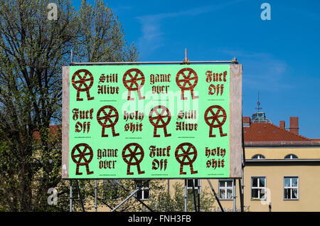 Volksbühne People's Theatre à Berlin. Inscrivez-vous à l'aide de logo theatre protestaient contre la nouvelle gestion Banque D'Images